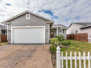 530 Mahonia Ln, Eugene, OR 97404