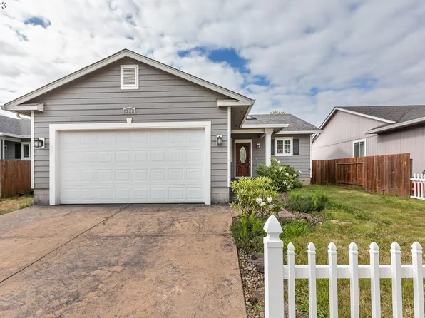 530 Mahonia Ln, Eugene, OR 97404