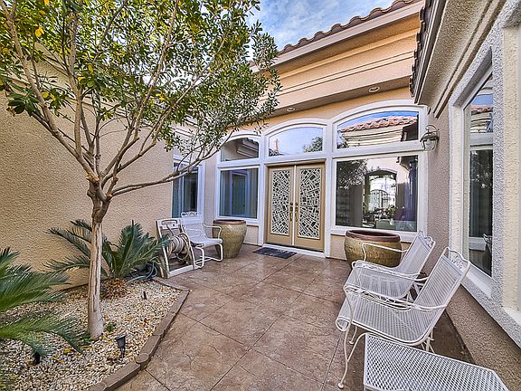 4th image of 1207 Martini Dr