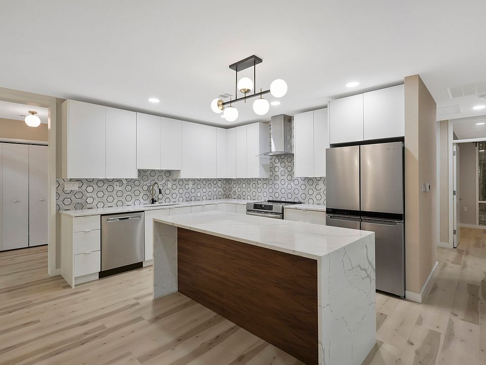 1st image of 1800 Drury Ln