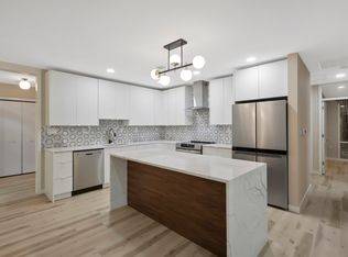 1800 Drury Ln, Alexandria, VA 22307