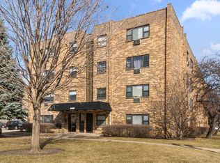 6400 N Ridge Blvd APT 304, Chicago, IL 60626