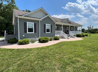 80 Reason View Ln, Reedville, VA 22539
