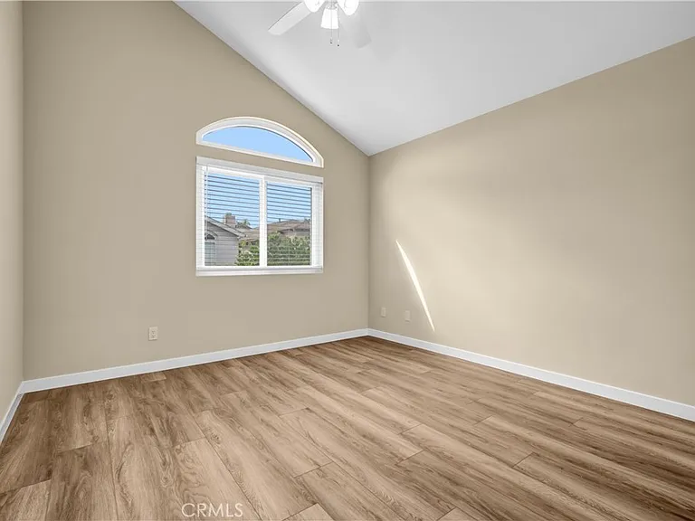 1309 Hunt Ter — Photo 18