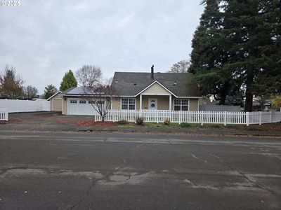 1730 NE 12th Ave, Hillsboro, OR, 97124