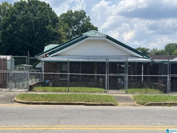 124 W 18th St, Anniston, AL 36201