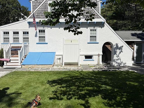 2nd image of 5 Bayview Road
