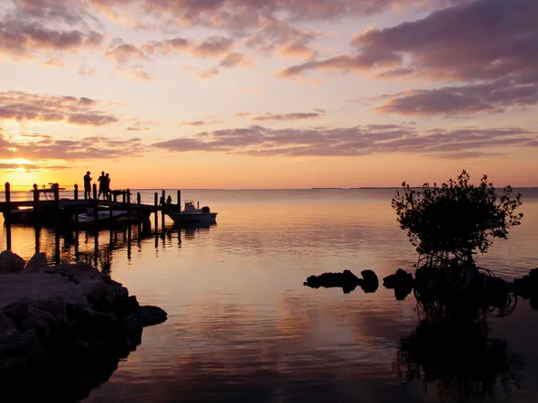 8 Ocean View Blvd, Key Largo, FL 33037