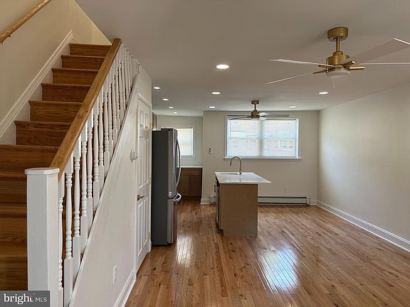 2nd image of 651 Copley Rd
