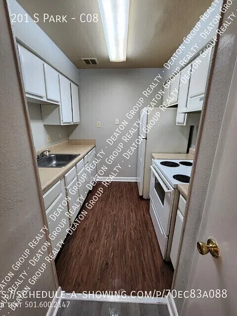 Welcome Home to Barton Oaks Apartments C08 for rent - *Move in Special - $0 Deposit option* - Ple... — Photo 4