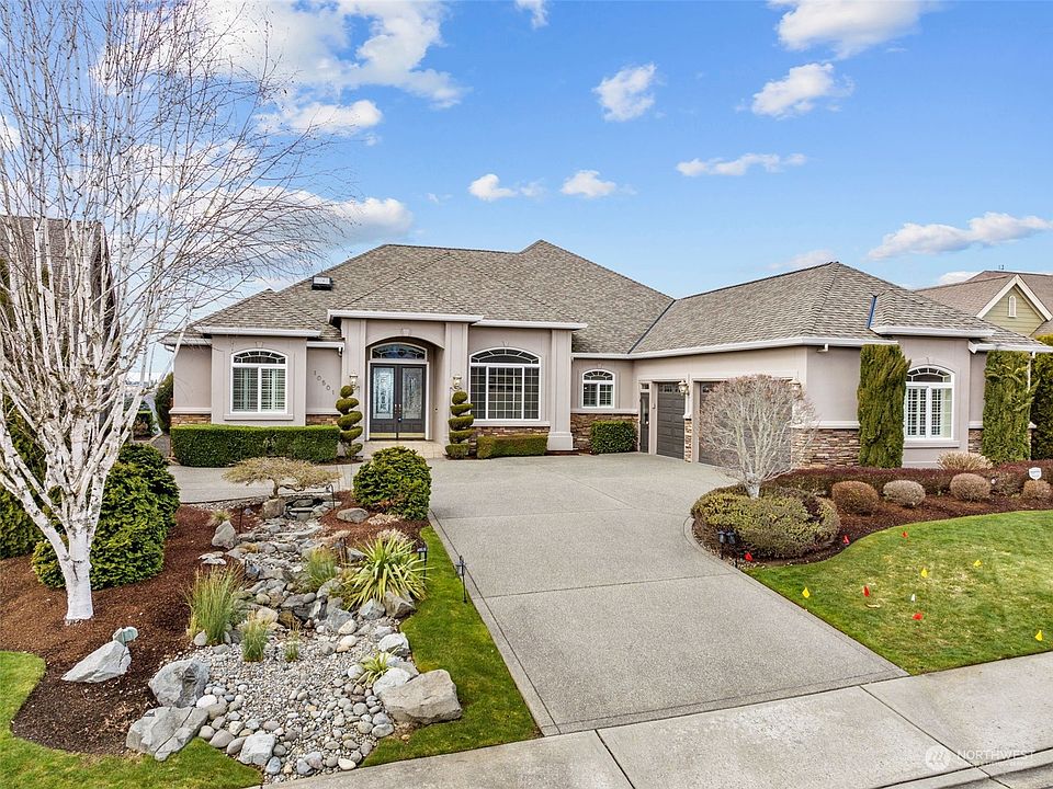 1st image of 10501 176th Avenue E
