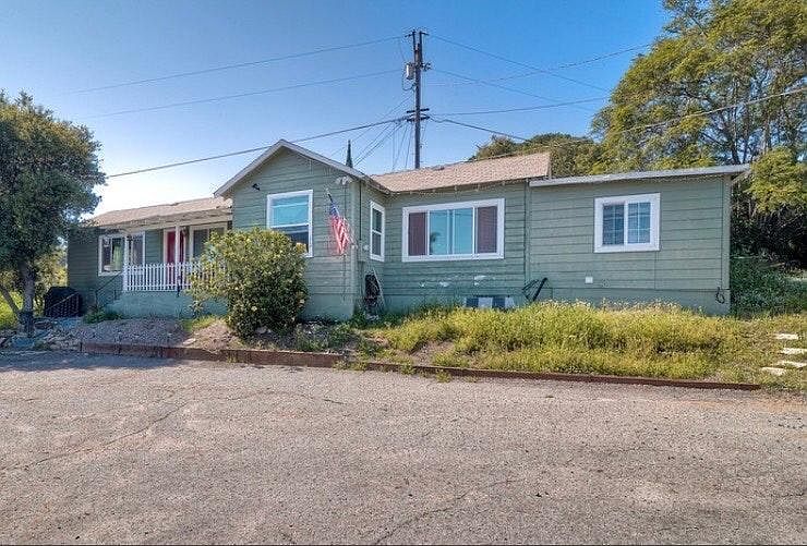 2nd image of 1778 Montgomery Dr