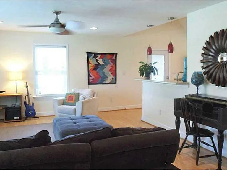 8008 E Glen Rd — Photo 11
