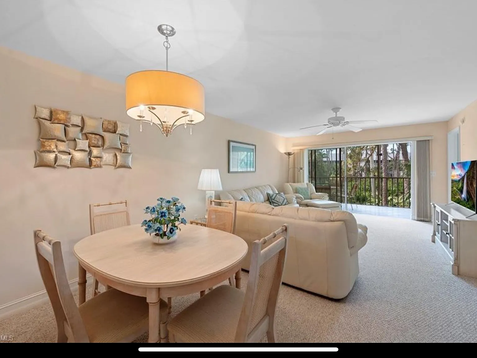 2 bed, 1100 sqft, $1,900 — Photo 4