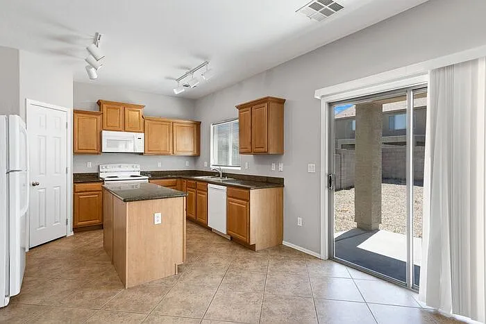 2725 W Jasper Butte Dr — Photo 9