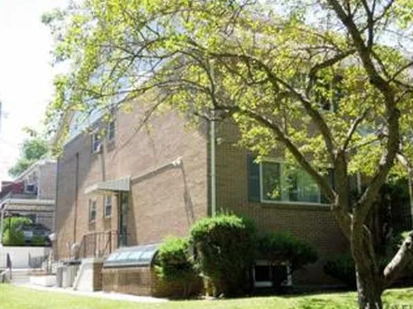 2342 Hamilton St, Allentown, PA 18104