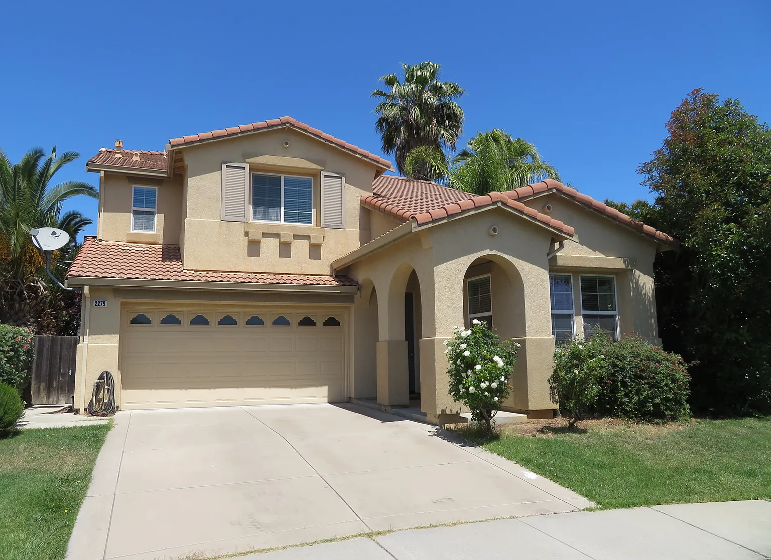 2279 Montecito Pl photo 1