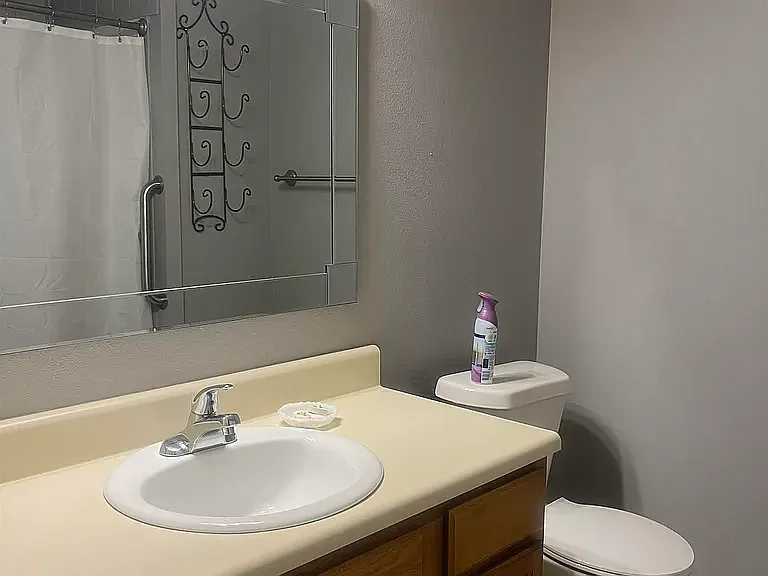 9914 Merlot Ln — Photo 12