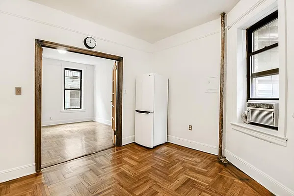 Rented by R New York | media 5