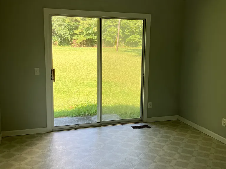 2031 Dialsdale Dr SW — Photo 10