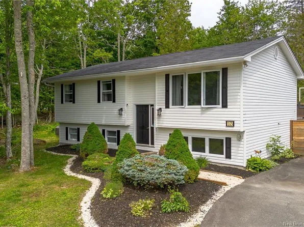 13 Cliff St, Quispamsis, NB E2G 1Y4