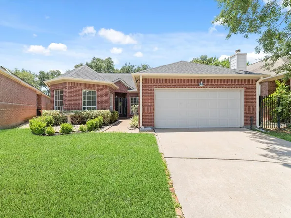 7115 W Hearthstone Green Dr, Houston, TX 77095