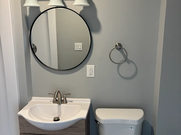 133 Wood St — Photo 3