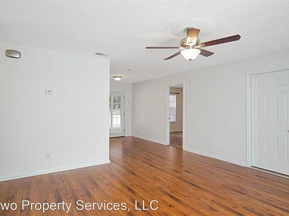 3rd image of 2426 Jolene Ln