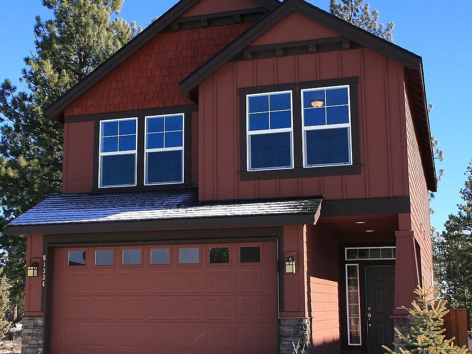 Large 2-Car Garage!