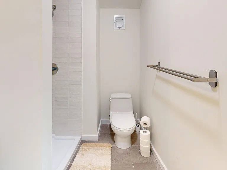 69 Edwards St — Photo 20