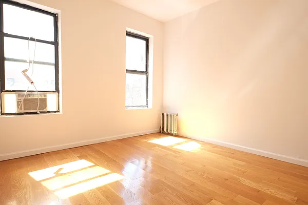 Rented by Keller Williams NYC | media 16