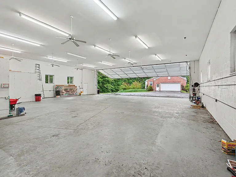 10 Piper Pl — Photo 8