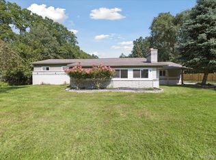 1590 W Rolston Rd, Linden, MI 48451