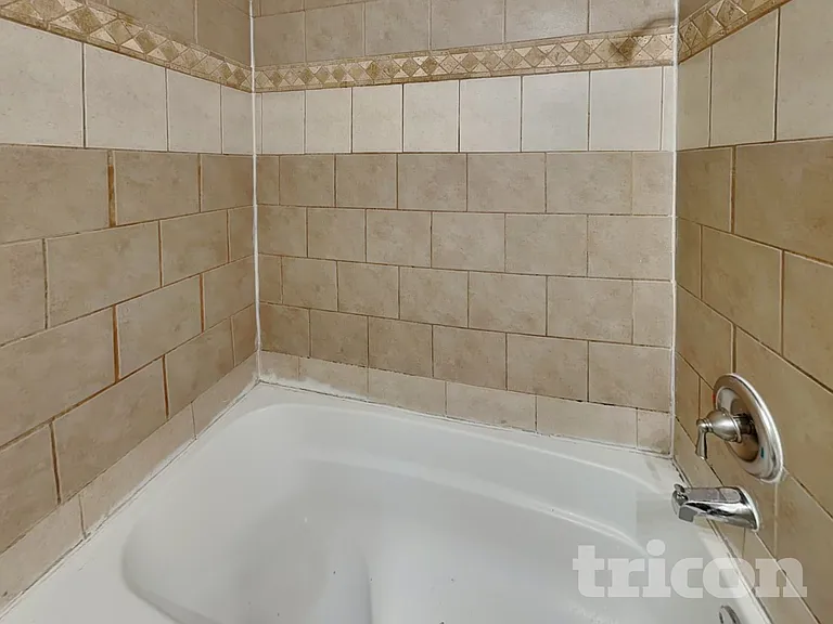 4909 Tiffany Ln — Photo 15