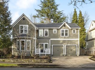 3131 SE Taylor St, Portland, OR 97214