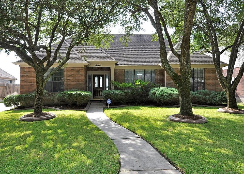 1st image of 10407 Pearl Dr