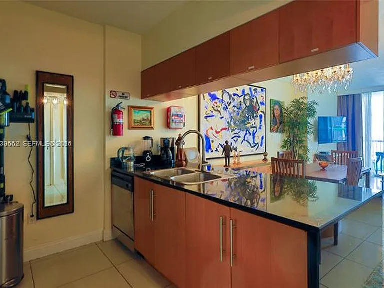 1750 N Bayshore Dr #1711 — Photo 19