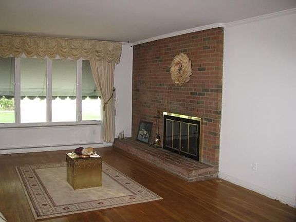 Large livingroom