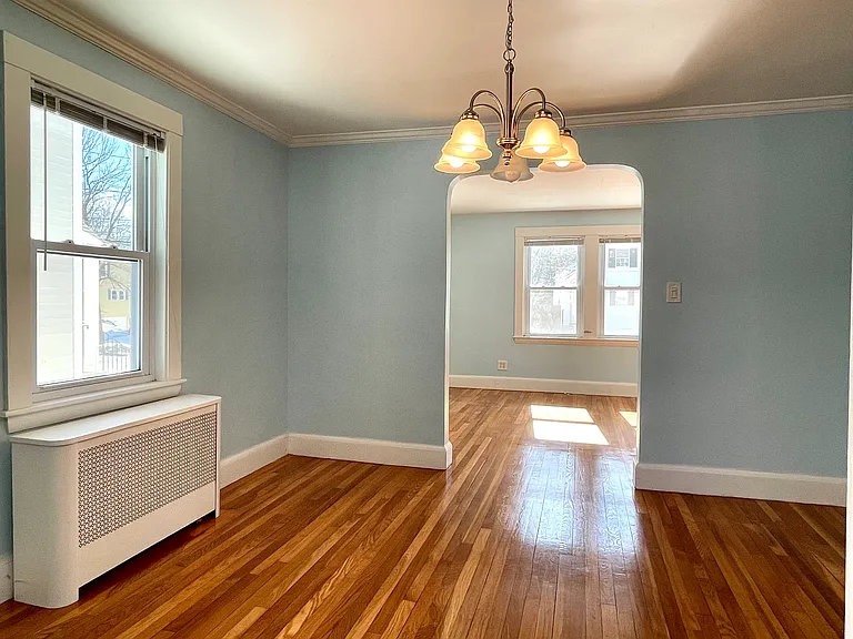 139 Oakdale Rd — Photo 15