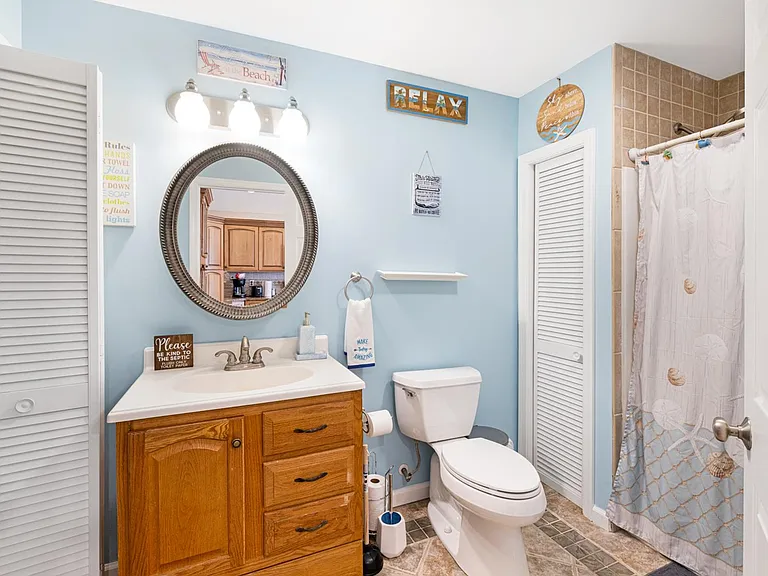 70 Beach Ave #0 — Photo 3