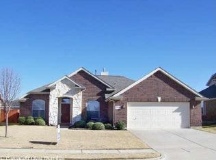 3814 Calloway Dr, Mansfield, TX