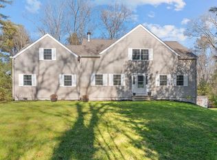 28 Providence St, Rehoboth, MA 02769