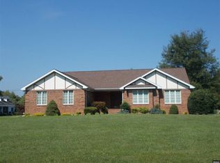 2006 Magnolia Dr, Fulton, KY 42041