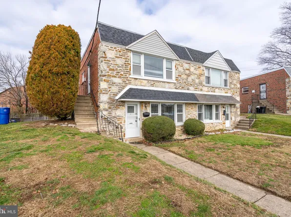 9382 Hoff St, Philadelphia, PA 19115