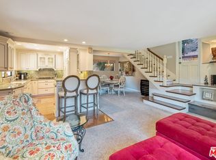 8400 Yucca Trl, Los Angeles, CA 90046