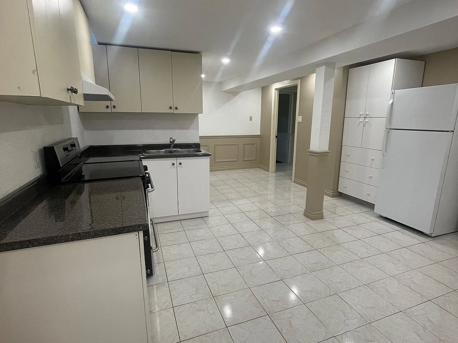1 bed, $2,000 — Photo 2
