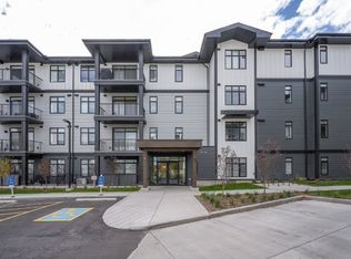 70 Sage Hill Walk NW #411, Calgary, AB T3R 2H6