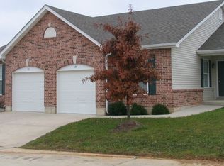 27 Prairie Hill Dr, Troy, MO 63379