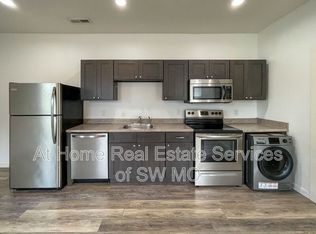 2009 E Grand St #F, Springfield, MO 65804