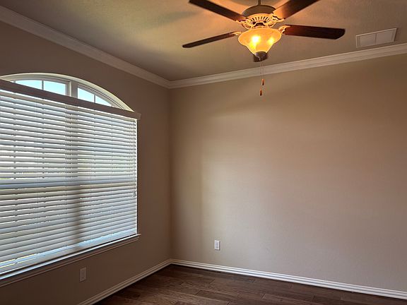 2nd image of 2705 Driftwood Creek Trl